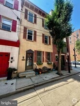 Building Photo - 1740 Rodman St