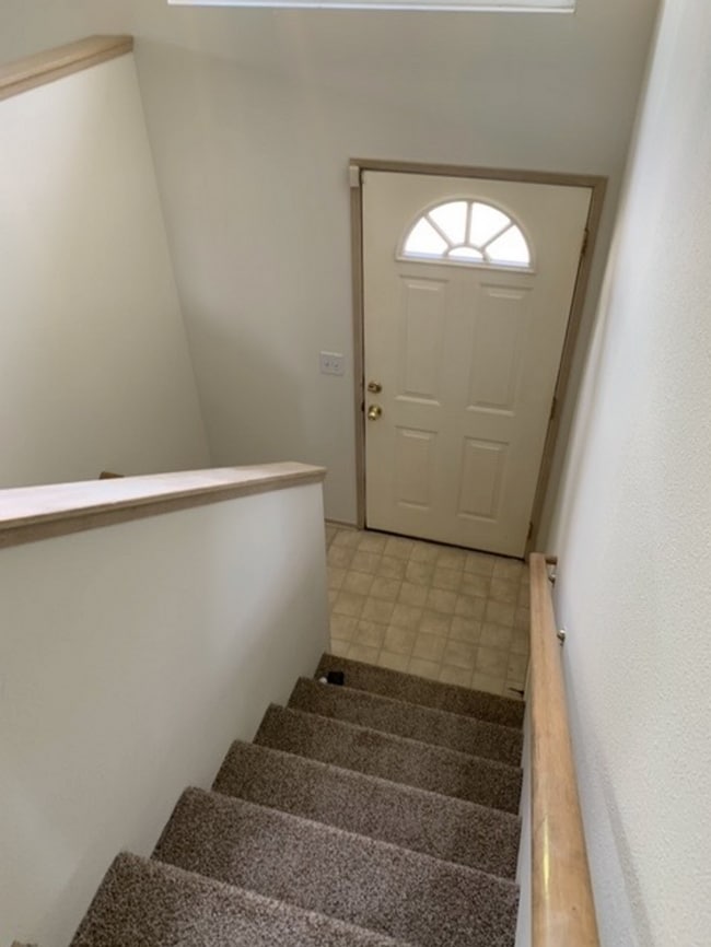 Foto del edificio - 321-R Street SE