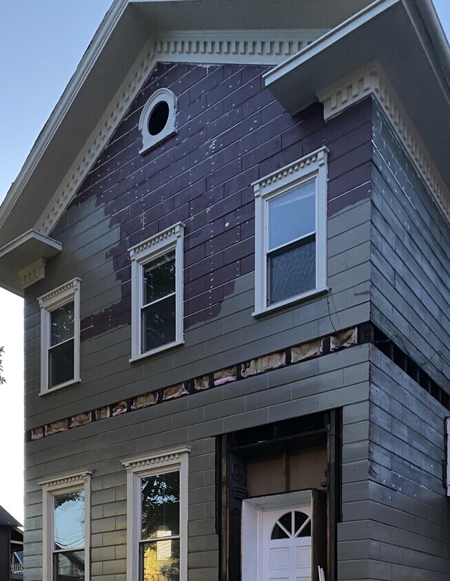 Primary Photo - 520 W 3rd St