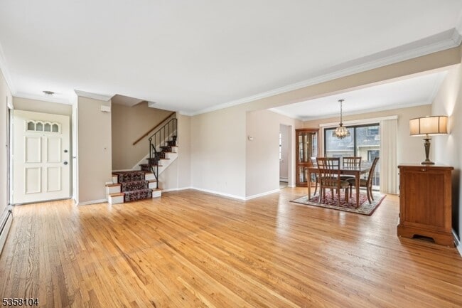 Building Photo - 768 Springfield Ave