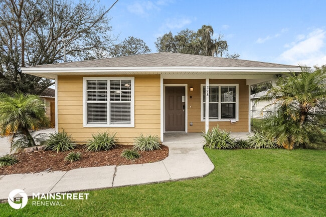 Building Photo - 376 Chinaberry Ave