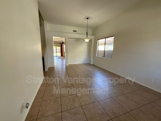 Building Photo - 3865 W Ashton Dr