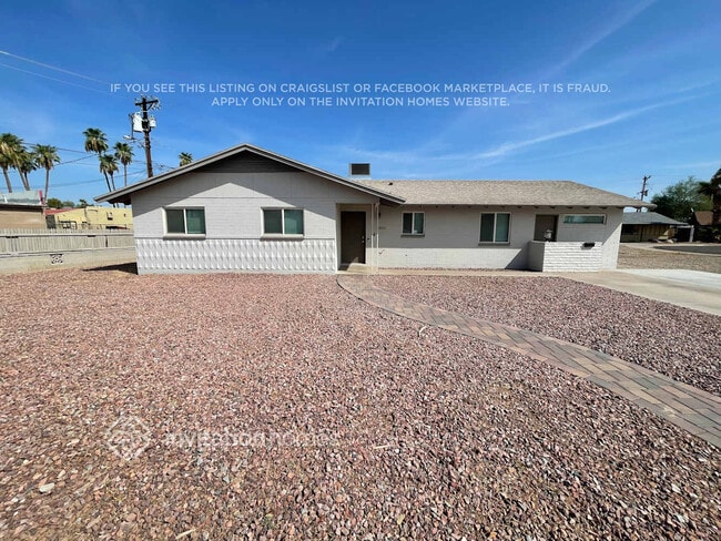 Building Photo - 1810 E Palmcroft Dr