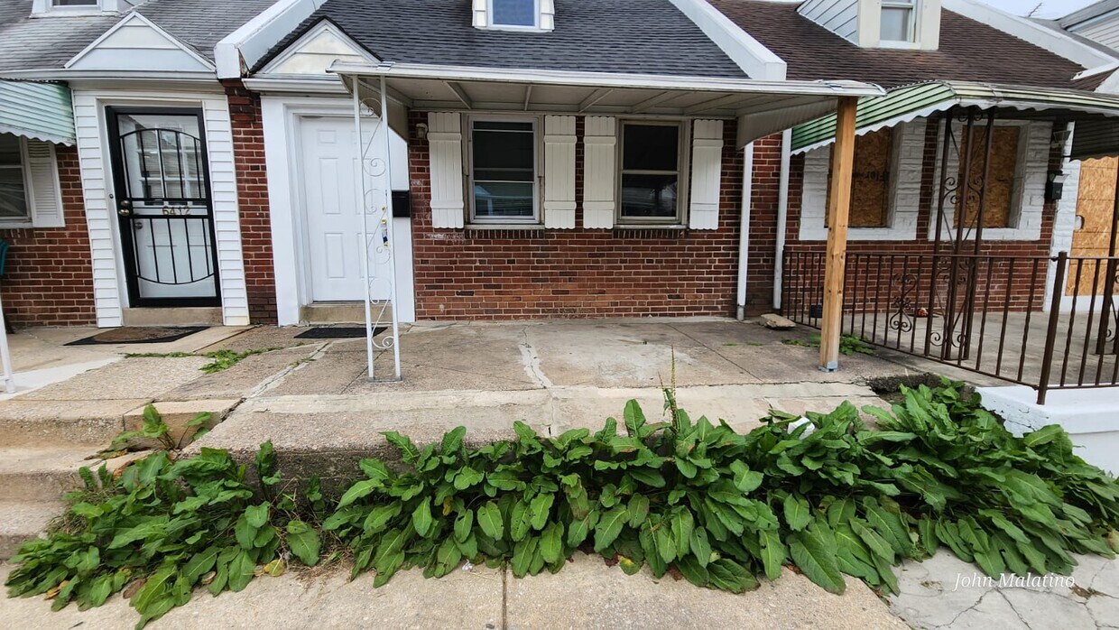 Foto principal - 6414 Guyer Ave