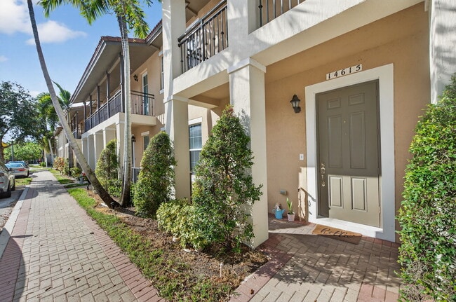 Foto del edificio - 14615 SW 14th St