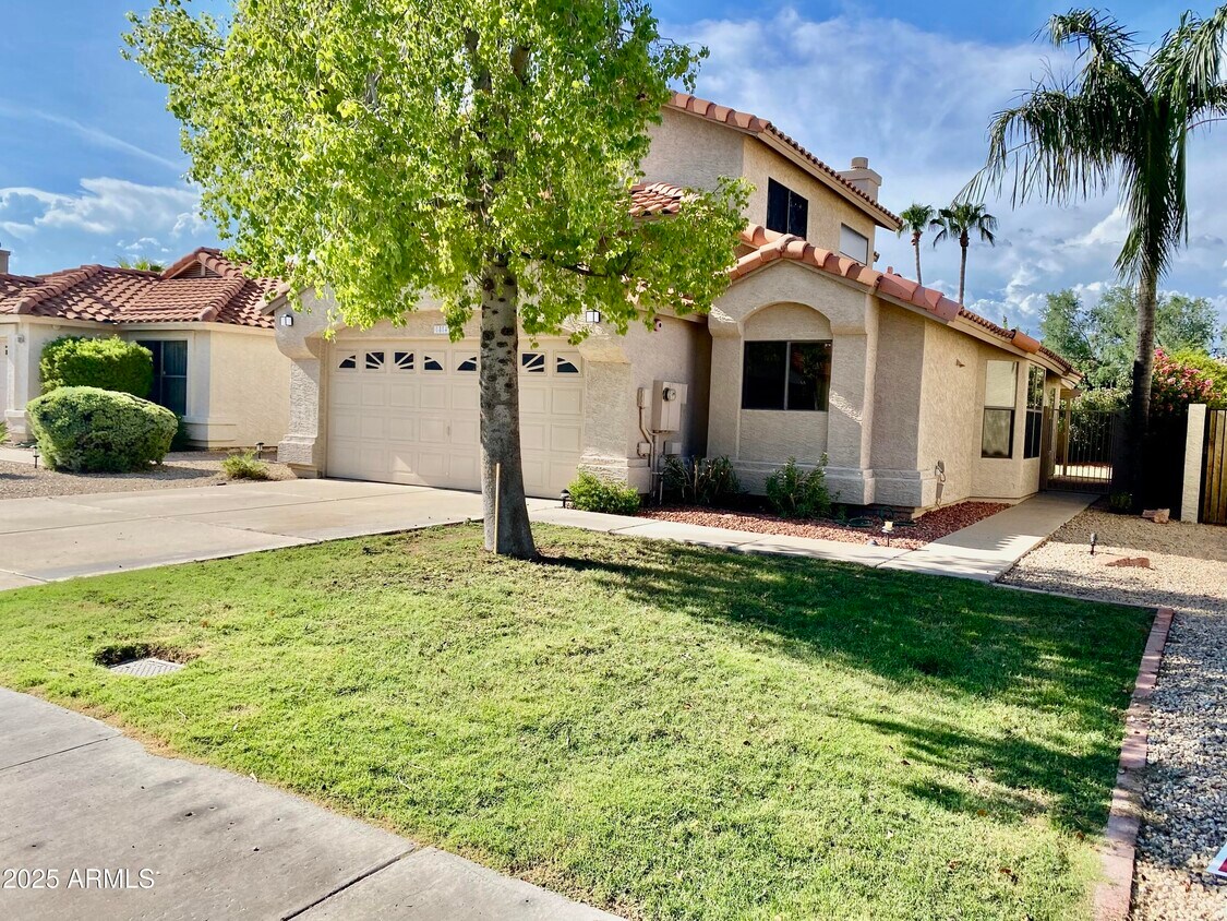 Primary Photo - 8884 E Aster Dr