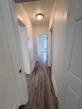 Building Photo - 112 9th St NE