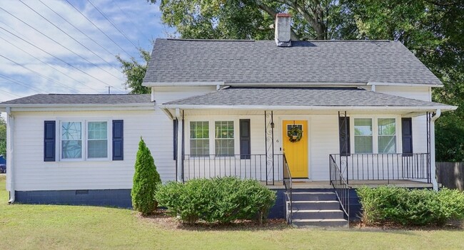 Building Photo - 6 Haynesworth St