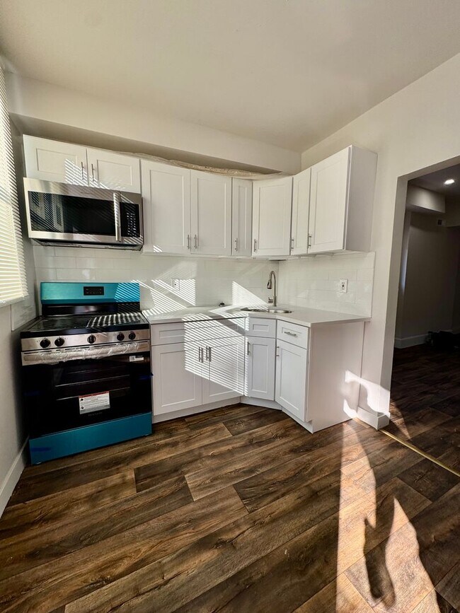 Foto del edificio - Updated 3bd/1ba Frankford Home Available NOW!