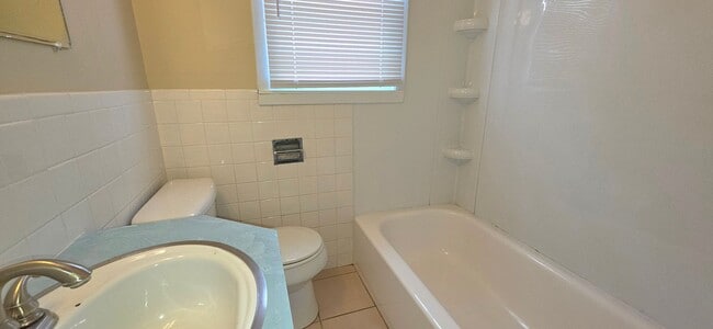 Building Photo - 1930 S Fremont Ave