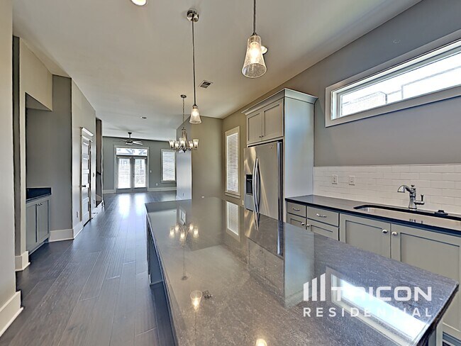 Foto del edificio - 1200 Hillwood Private Cove Nashville TN