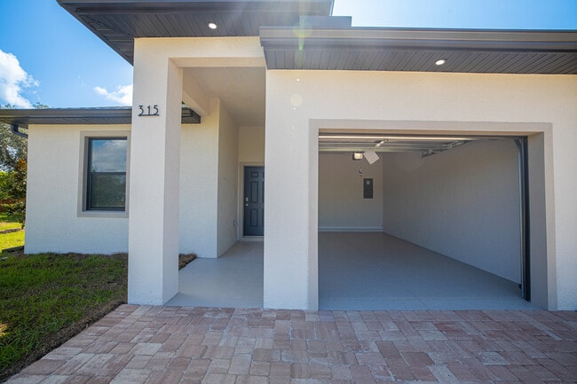 Foto del edificio - 315 San Marco Ave