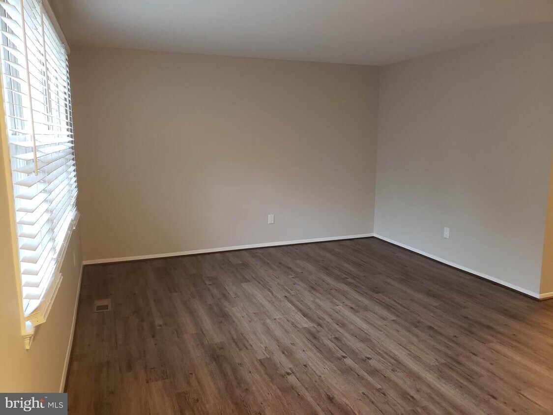 3374 Breckenridge Ct, Annandale, VA 22003 Townhome Rentals in