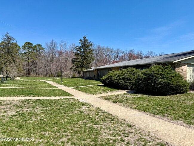 Building Photo - 20 Yorkshire Ct