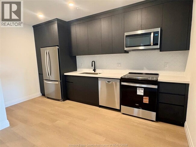 Building Photo - 4400 Laurier Pkwy