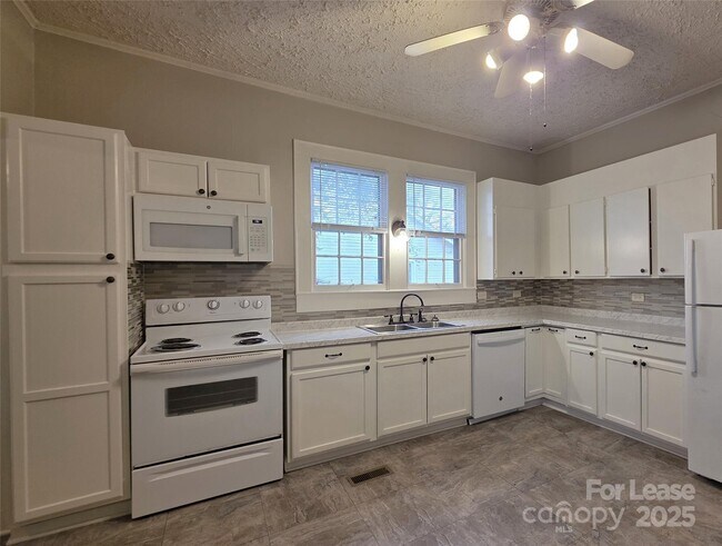 Foto del edificio - 421 Cannon St