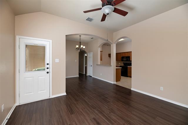 Foto del edificio - 2509 Wood River Pkwy