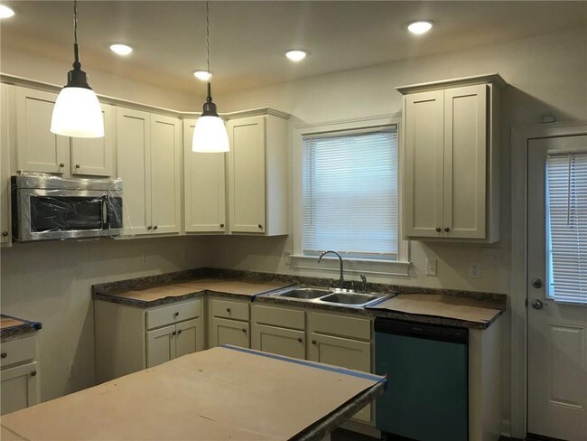 Foto del edificio - 725 E 23rd St