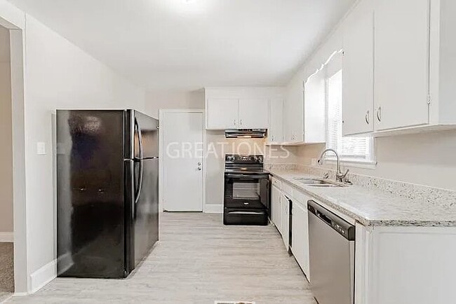 Foto del edificio - 1339 Hibiscus St