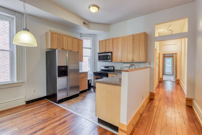 Building Photo - 3012 Lemp Ave