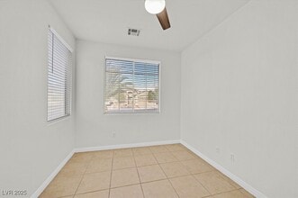 Building Photo - 767 Wigan Pier Dr