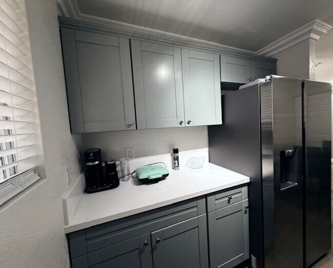 Foto del edificio - Beautiful 2 Bedroom 1.5 Bath Home