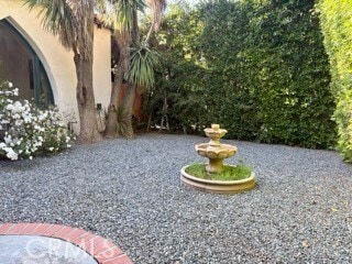 Building Photo - 2335 Overland Ave