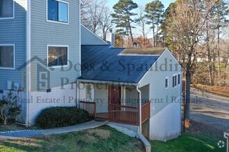Building Photo - 3624 Heathrow Dr