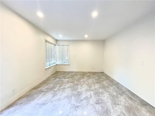 Foto del edificio - 15647 Tall Oak Dr