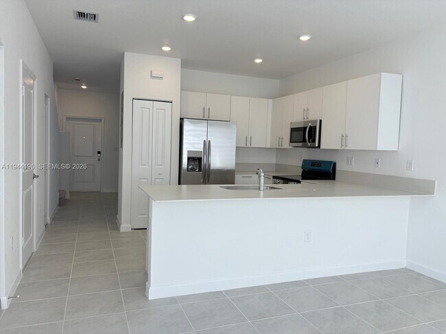 Foto del edificio - 12168 SW 268th St