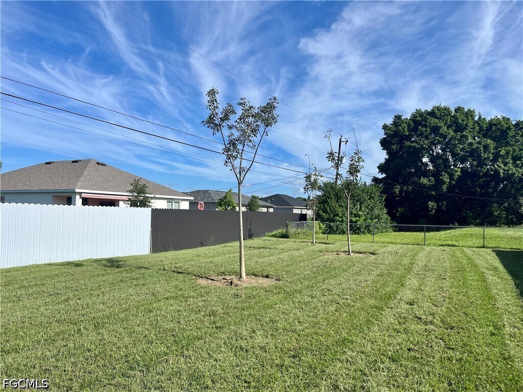 Building Photo - 916 Andalusia Blvd