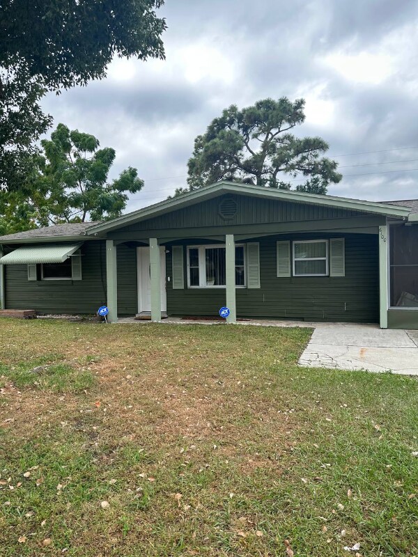 Building Photo - 6100 Tavendale Dr