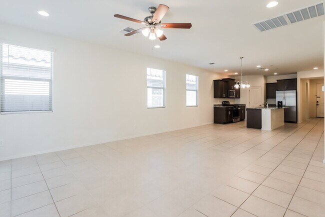 Foto del edificio - 12709 N Berwick Dr