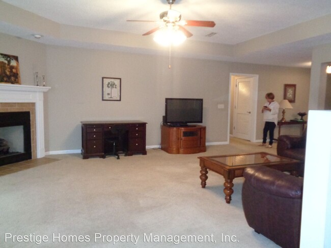 Building Photo - 4 br, 2.5 bath House - 218 Sonya Drive