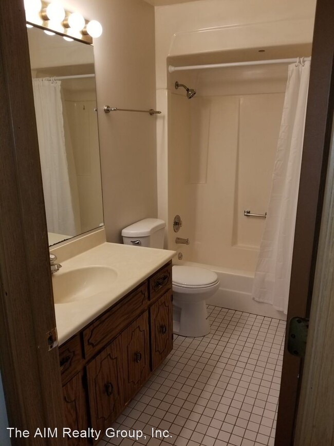 4342 Linscott Ave, Downers Grove, IL 60515 - Room for Rent in Downers ...