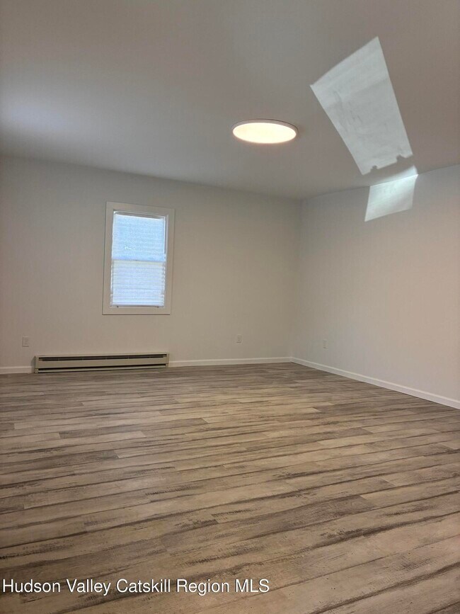 Building Photo - 1154 US-9
