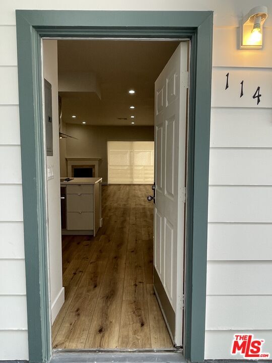 Foto del edificio - 11738 Mayfield Ave