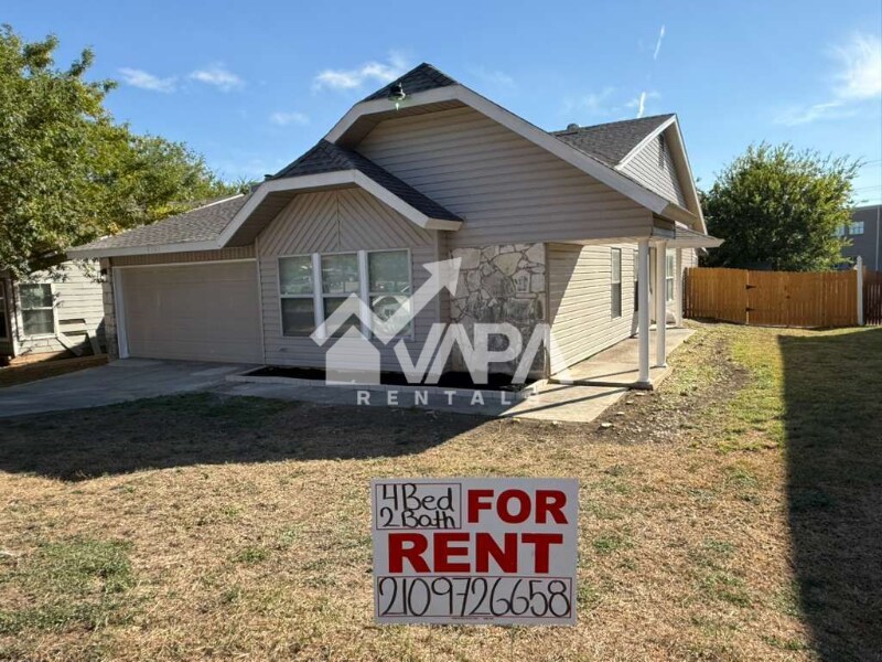 Foto principal - 9747 Fortune Ridge Dr