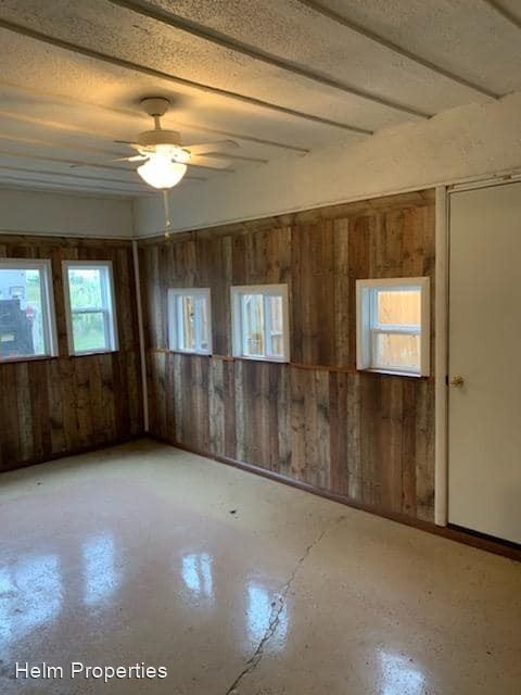 Foto del edificio - 3 br, 1 bath House - 500 West Bean Street