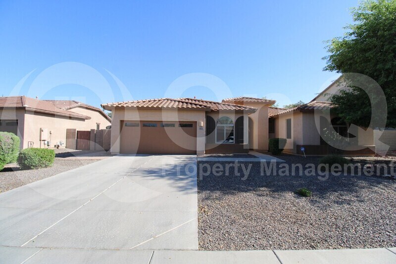 Primary Photo - 1121 E Wimpole Ave