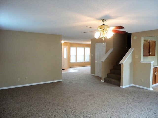 Foto del edificio - 13898 Meadow Lake Dr