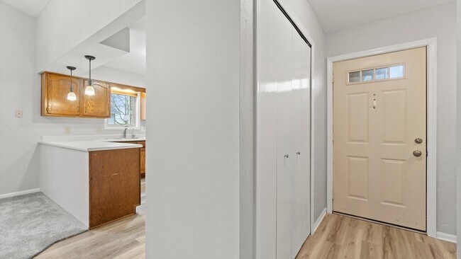 Building Photo - 3709 Andover Pl