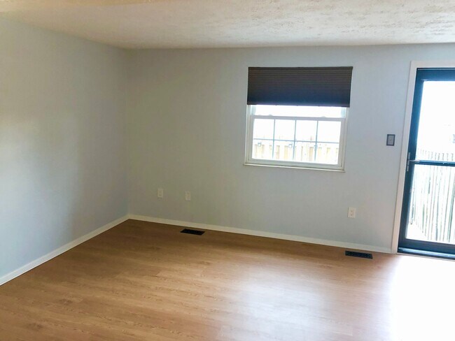 Foto del edificio - Lovely 2 bedroom Townhome in Elkridge!