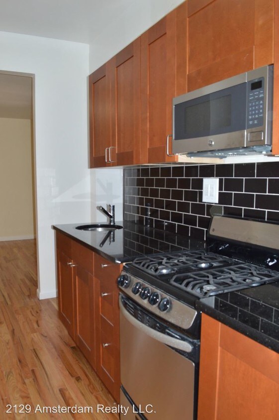 Primary Photo - 470 W 166th St