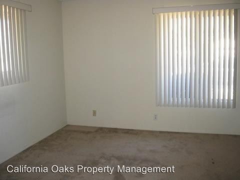 Building Photo - 1535 Azalea St