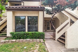 Building Photo - 5590 Spring Valley Rd