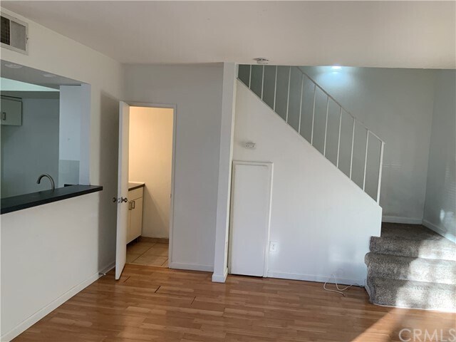 Building Photo - 17025 Ivy Ave
