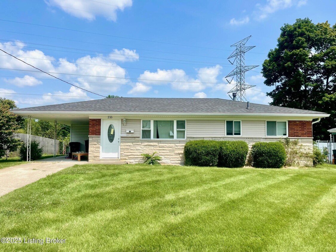 Primary Photo - 210 Finchleigh Dr