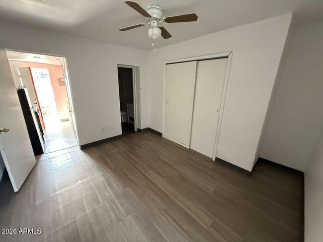 Building Photo - 396 E Ave