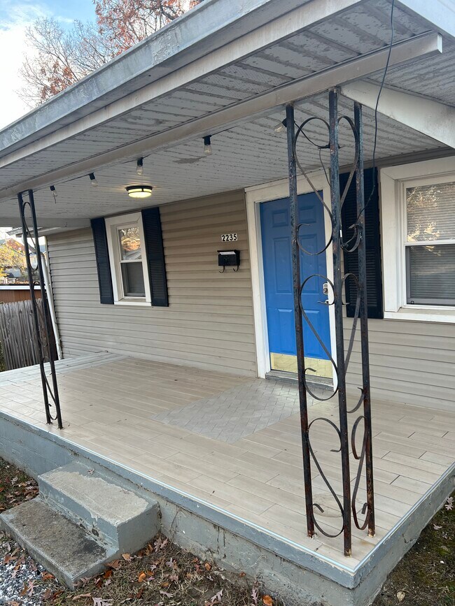 2235 Whittle Springs Rd, Knoxville, TN 37917 House Rental in